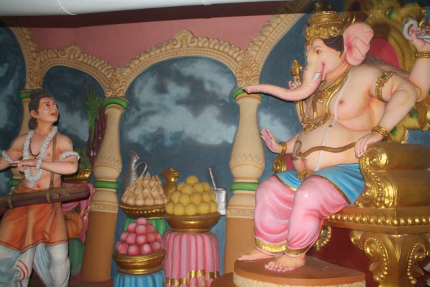 Narada approaches Lord Ganesha
