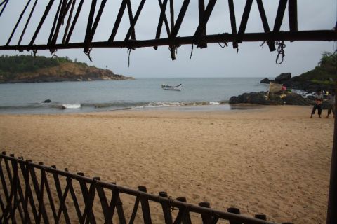 Gokarna Beach, Om Beach