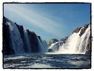 Hogenakkal Waterfalls - Up Close