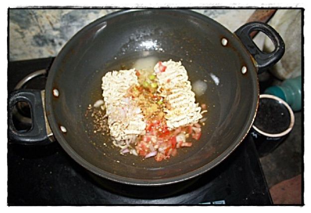 If U smelllllllllllllllllllaw what the @srinistuff is cookin