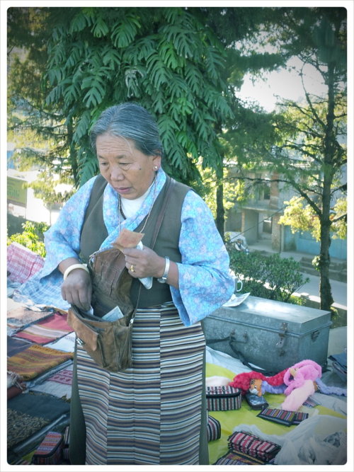 A 61 year old Tibetian refugee manufacturing & selling handicraft since 1972.