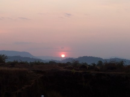 Sunrise at Murdeshwar Railway Station Sunrise at Murdeshwar Railway Station