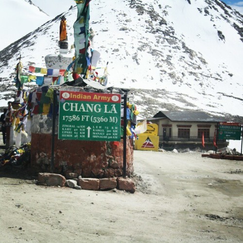 Chang La Pass