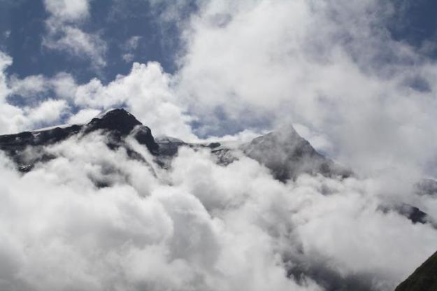Uttarakhand, Himalayas, Mana, Vasudhara Falls, Badrinath