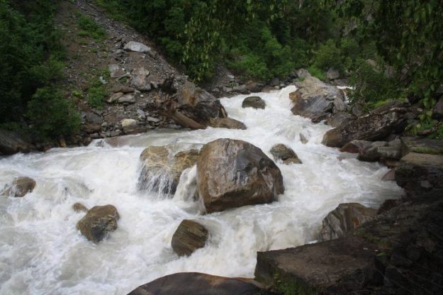 254720_10150344420535152_2152151_n