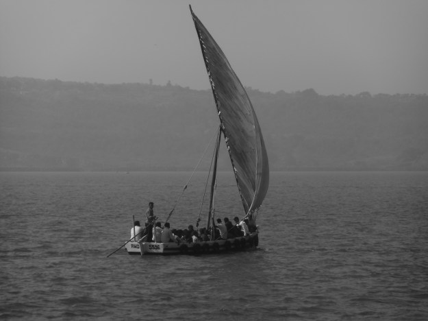 Sail Boat to Janjira Fort 