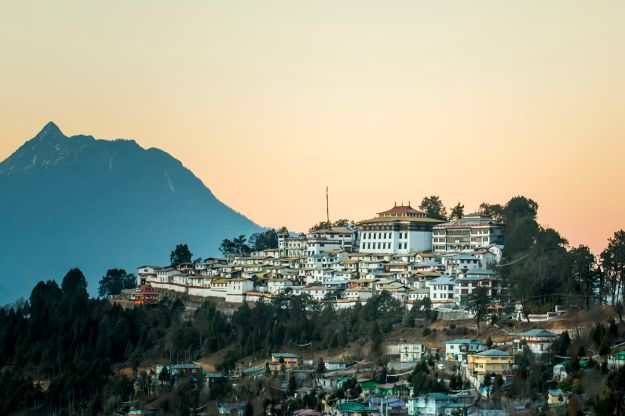 Travel blogger india, srinistuf, Tawang Monastery, Arunachal Pradesh